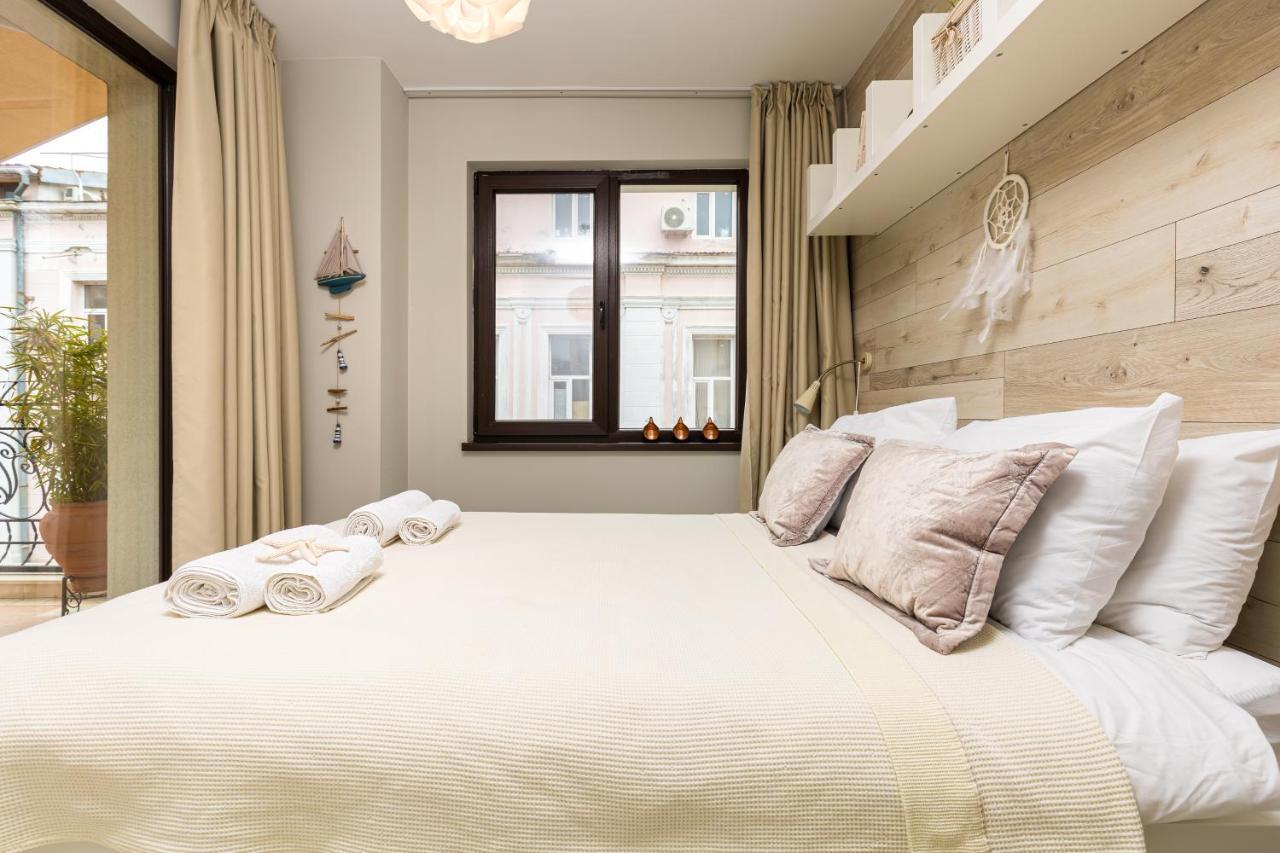 Luxury Central Apartment Пловдив Екстер'єр фото