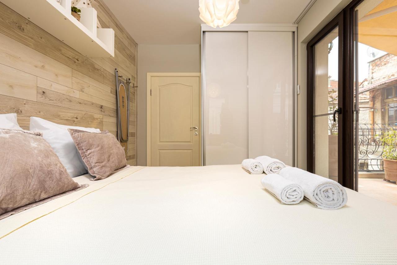 Luxury Central Apartment Пловдив Екстер'єр фото