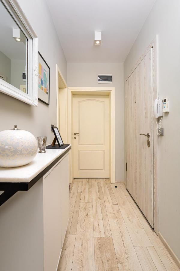 Luxury Central Apartment Пловдив Екстер'єр фото