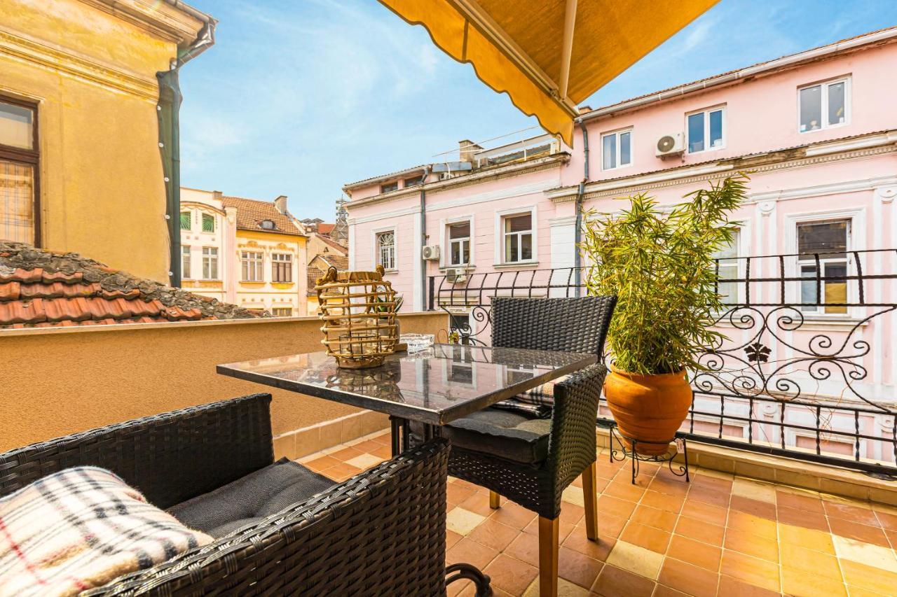 Luxury Central Apartment Пловдив Екстер'єр фото